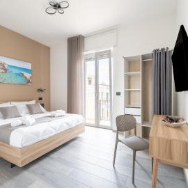 Piazza Pertini - Apartment & Rooms