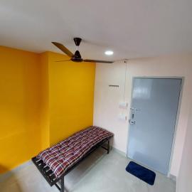UrbanPG&Hostel Boy's Only