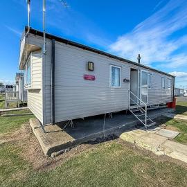 Lovely 6 Berth Caravan At St Osyth Beach Holiday Park In Essex Ref 28035Fi