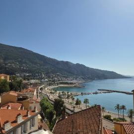 Studio Danna, hotel v Mentone