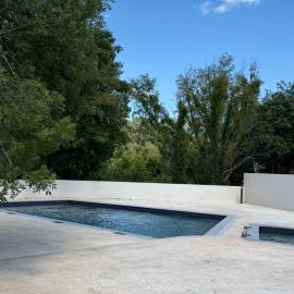 Bungalow for 4p next to Ardeche - Airco, Pool and direct River Access, готель у місті Pradons