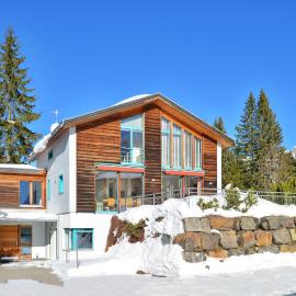 Golden Peaks Ferienhaus Valbella-Lenzerheide, hotel a Valbella