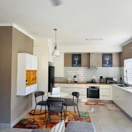 The Leafy Stay, hotel u gradu 'Rundu'