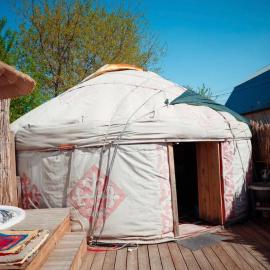 Юрта в аренду, hotel a Almaty
