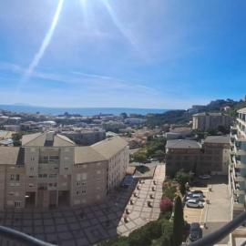Studio climatisé avec vue mer, hotel in Bastia