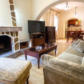 Anna's House