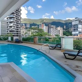 Provenza High Floor • Pool & Gym • Coworking