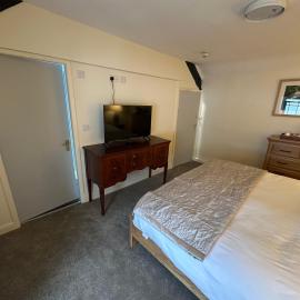 Tafarn Penllan White Horse, hotel Llanrwstban