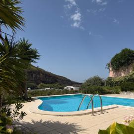 Beach Home - where mind, soul and body find peace, Hotel in Mafra