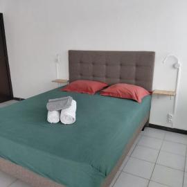 SMOOTHIE - City center room Papeete