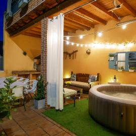 Casas Rurales Florentino, hotel v destinácii Robledillo