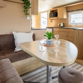 2BR Family Caravan With On Site Facilities