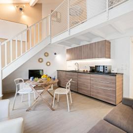 VILLA CARLA appartement central zone piétonne clim