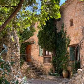 Chateau Puget