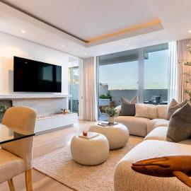 The Mira Luxury Oceanfront Jacuzzi Suite 101