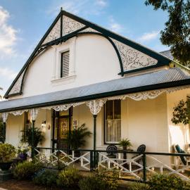 Albert Manor guest house, hotel v destinácii Ladismith