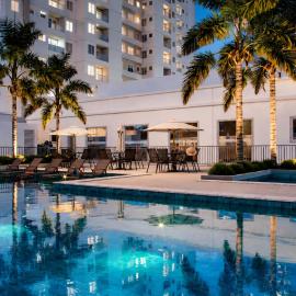 Apartamento completo em Ponta de Campina, 2 quartos, piscina, academia e Wi-Fi, hotel u gradu Kabedelo