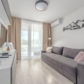 SkyFlat Bratislava-New Apartment near Airport