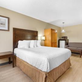 SureStay Plus Hotel by Best Western Salmon Arm, hotel em Salmon Arm