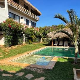 Apartmento en La Cruz Condos, Hotel in Santa María Colotepec