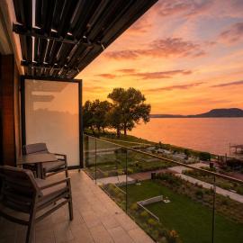 Sunset Resort 217, hotel in Fonyód