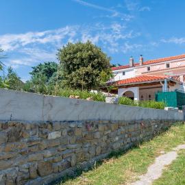 House Vila Ana, hotel a Lopar