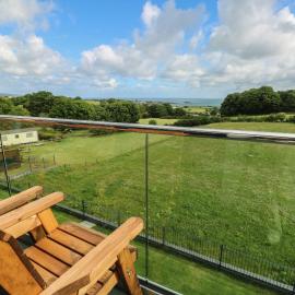 Glynllifon 9, Hotel in Llanallgo