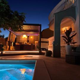 Villa Marco Luxury Villa - Heated Pool and Terrace