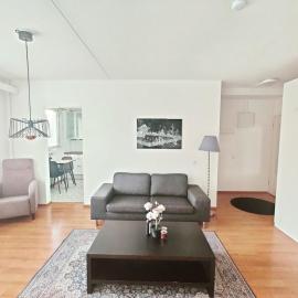 Cozy Espoo Getaway with Free Parking & Near Iso Omena、エスポーのホテル
