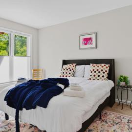Summer Escape at Wintergreen Resort - 3BR3BA, Pets OK, Golf Access & Sleeps 12
