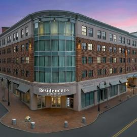Residence Inn by Marriott Portland Downtown Waterfront, hotel em Portland