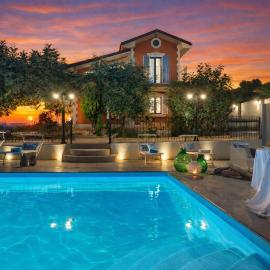 Villa del Colle con piscina privata, ξενοδοχείο σε Ispica