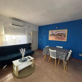 Departamento Los Claveles, hotel in Pilar