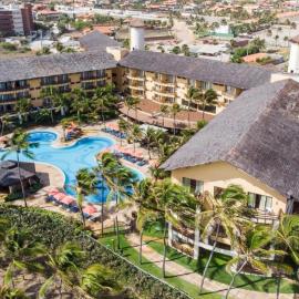 Ap no Suites Resort ao lado do parque aquático do beach Park - adm por anfitrião, ξενοδοχείο σε Aquiraz