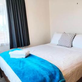 Comfortable Double Bedroom near Christchurch Airport