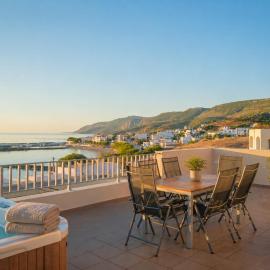 Beachfront Panorama Suite Kythira Jacuzzi & Sea View
