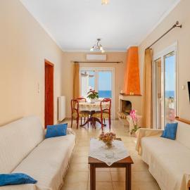 Haris House، فندق في Dhaskalión