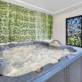 Coastal Sanctuary, Spa, EV friendly, Pet Firendly with Fireplace, wood provided Just 50m to Kilcunda Beach and 100m to the Ocean View Hotel The Sticks and Copper Door Kitchen Accessibility Friendly