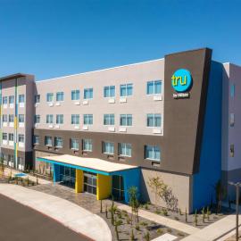 Tru By Hilton El Paso Airport، فندق في الباسو