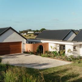 Country style house in secure estate near Salt Rock