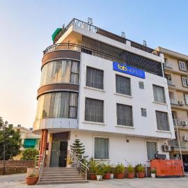 FabHotel Kirara - Nr Jaipur International Airport