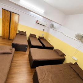 Uliving by Zenaura mansio PG hostel, hotel Ahmadábádban