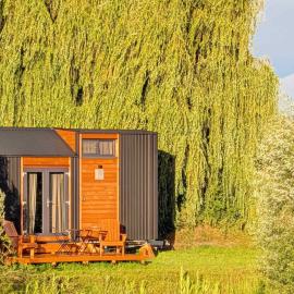 Ezy House by Tiny Away