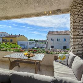 Apartman Filip 1 Pula, hotel di Veli Vrh