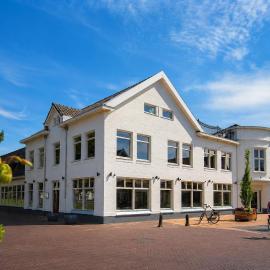 Hotel de Zon, viešbutis mieste Oosterwolde