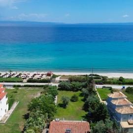Villa Sonora - Beachfront, Amazing Garden, Panoramic Sea View