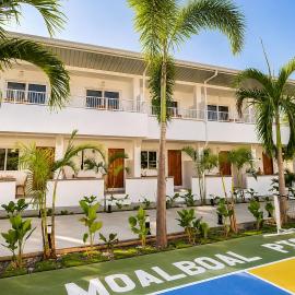 Beyond Island Resort, Hotel in Moalboal