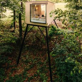 Posed Lišák by TwoFingers glamping