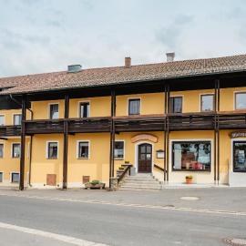 Gasthof-Metzgerei-Pension Schierlitz, hotel di Rimbach