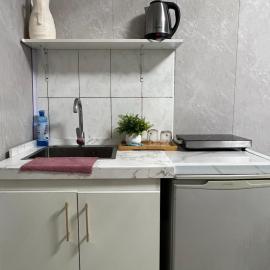 Studio, hotel in Darkhan